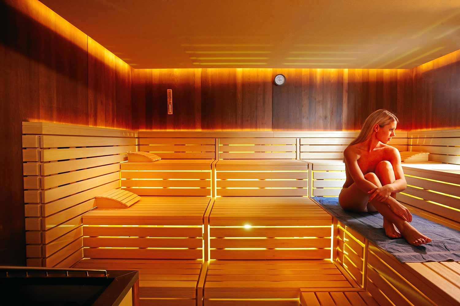 Sauna spanner ??����� ������� (40 ����) - ���� hq nude image Sauna spanner ??����� ������� (40 ����) - ����